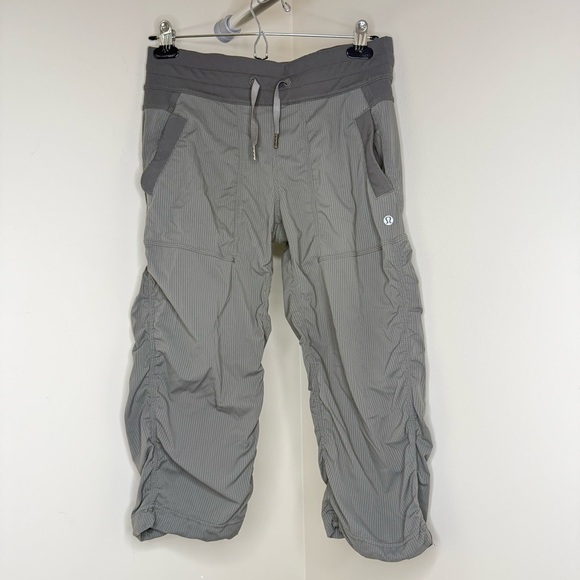 Lululemon Dance Studio Mid-Rise Cropped Pants | Gray Size 4 | 20” Capris - Picture 3 of 7